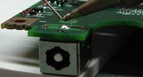 laptop şarj girişi tamiri